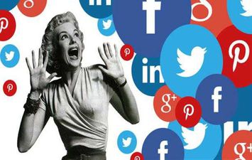  مواقع التواصل الاجتماعي