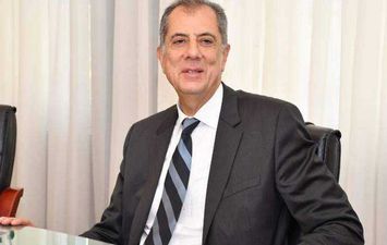 عمرو جزارين رئيس نادي الجزيرة