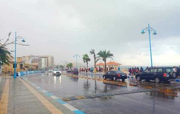 سقوط أمطار على مرسى مطروح