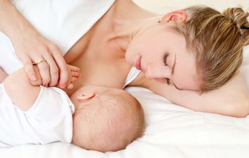 الرضاعة الطبيعية للطفل