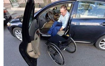 سيارة لذوي الإعاقة