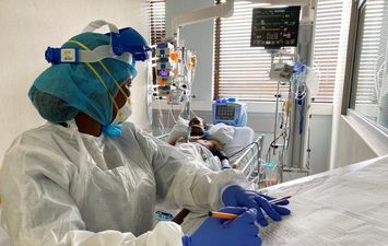 مستشفيات جنوب أفريقيا تعانى من نقص الأوكسجين