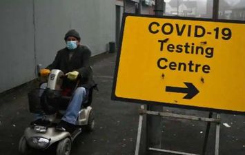 بريطانيا تكتشف طفرتين جدد من فيروس كورونا