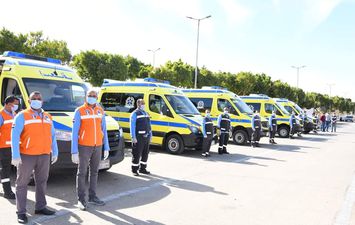 7 سيارات إسعاف جديدة في قنا