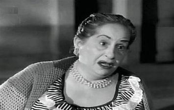 ثريا فخري