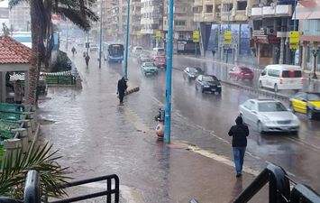 صقيع ورياح شديدة وأمطار متوسطة على أنحاء مدينة الإسكندرية