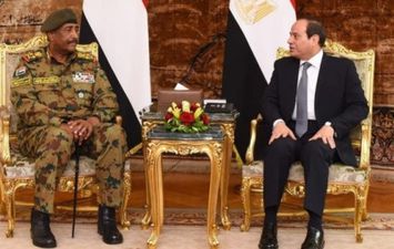 الرئيس السيسي على رأس وفد رفيع يزور الخرطوم للقاء الفريق البرهان