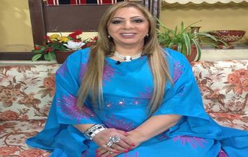 الفنانة السورية غادة بشور