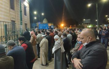 صلاة الغائب على أرواح شهداء حادثي قطار سوهاج