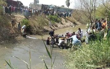 ضحايا حادث قطار طهطا بمحافظة سوهاج 