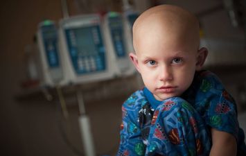 طفل السرطان