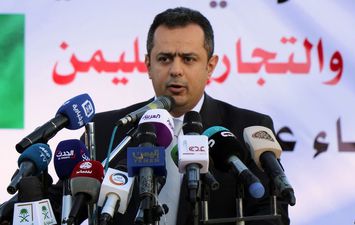   نجاة وزير يمني من محاولة تفجير موكبه