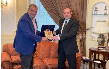 سفير مصر بالجزائر