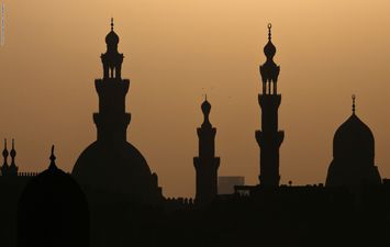 موعد آذان المغرب الرابع عشر من رمضان