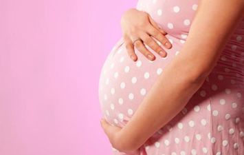 دراسة: الجهاز المناعي وليس فيروس كورونا ما يشكل الخطر الأكبر على الحوامل