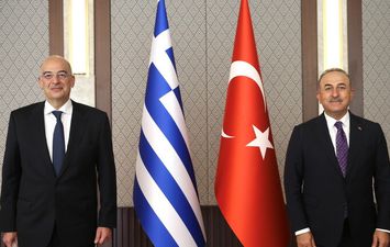 وزيرا خارجية تركيا واليونان