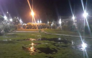 مجلس مدينة أسوان يغرق الحدائق والمتنزهات