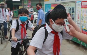 إغلاق المدارس في العاصمة الفيتنامية