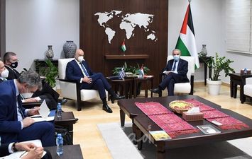 رئيس وزراء فلسطين: القضية الفلسطينية هي مفتاح السلام في الشرق الأوسط