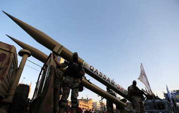 كتائب القسام تعلن البدء برد صاروخي كبير على إسرائيل