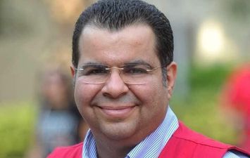 الدكتور إيهاب سراج الدين مستشار جمعية الهلال الأحمر المصري