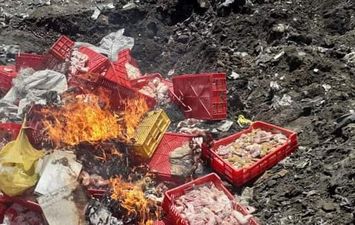 إعدام طن و506 كيلو دواجن غير صالحة بمطوبس فى كفر الشيخ