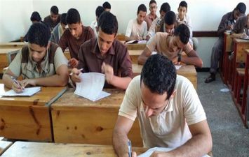 طلاب الثانوية العامة