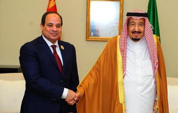 الرئيس السيسي وخادم الحرمين الشريفين