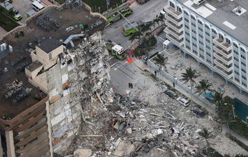  انهيار المبنى السكني في فلوريدا الأمريكية 