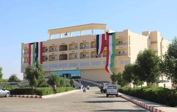 مستشفى مرزوق الجامعي في قنا