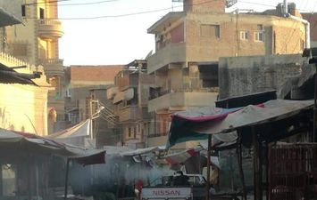 حملات تطهير وتعقيم للشوارع الحيوية والمنشآت فى مدينة بيلا بكفر الشيخ