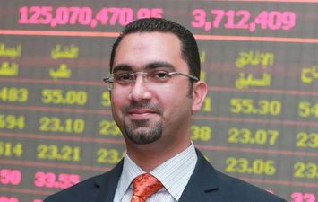 السيد حسين خبير سوق المال 