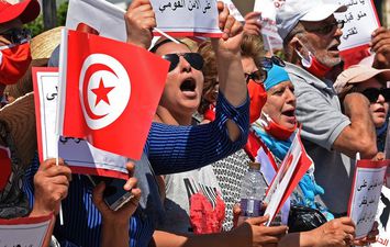 التوتر في الشارع التونسي
