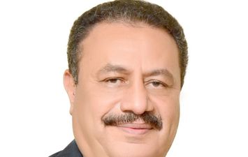 رضا عبد العال رئيس مصلحة الضرائب