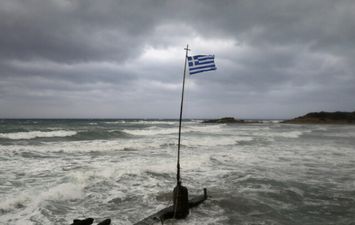غرق سفينة يونانية