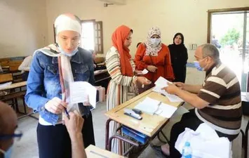 مدارس الخدمات بعد الإعدادية