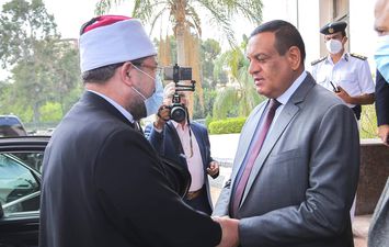 محافظ البحيرة يستقبل وزير الأوقاف ومفتي الديار المصرية