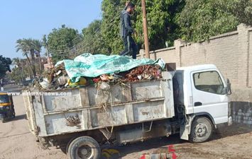 محافظة الفيوم: رفع 10 آلاف طن قمامة وإزالة 918 حالة إشغالات متنوعة بمراكز الفيوم 