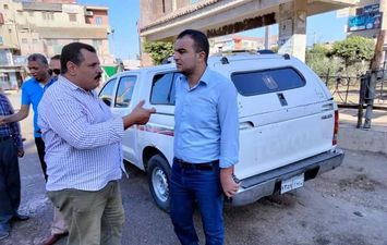 استمرار حملات رفع الإشغالات بشوارع مدينة الحامول 