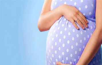 ما الذي يسبب قصور الغدة الدرقية أثناء الحمل