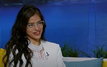 الدكتورة ياسمين الحناوي