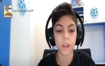 طفل مصري يقدم دروسا تعليمية عن البرمجة على اليوتيوب
