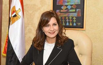 السفيرة نبيلة مكرم وزيرة الهجرة وشؤون المصريين بالخارج