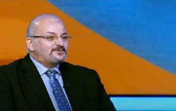 حمد حجازي الرئيس السابق للجنة التشريعات والقوانين بوزارة الاتصالات