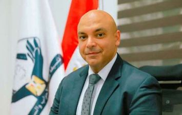 محمود القط عضو مجلس الشيوخ عن تنسيقية شباب الأحزاب والسياسيين