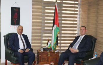 وزير العدل الفلسطيني والسفير دياب اللوح