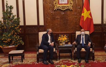 الاشتراكية يستقبل السفير المصري لدى فيتنام 