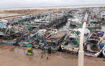 توقف حركة الملاحة البحرية وحركة الصيد بكفر الشيخ 
