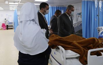 إصابة ٦ أشخاص بحروق فى انفجار أنبوبة غاز بكفر الشيخ والمحافظ يطمئن على المصابين