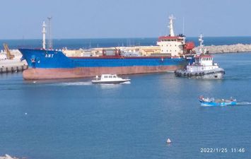 تصدير الملح من ميناء العريش